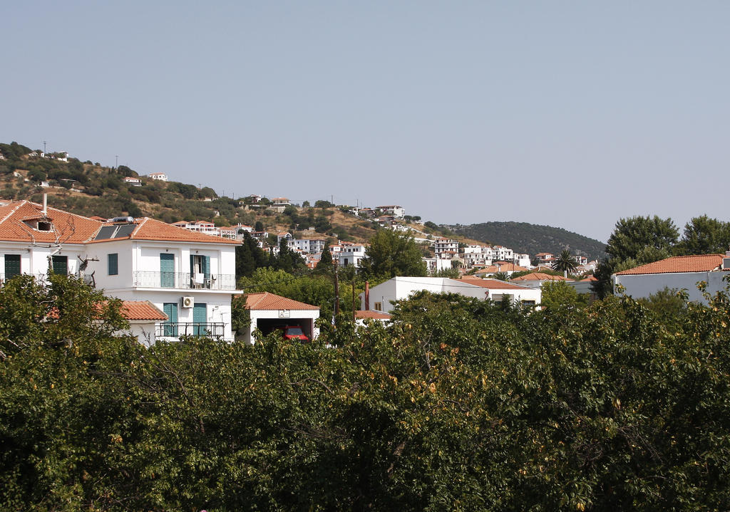 Stoudios Galini Apartment Skopelos Town Exterior photo